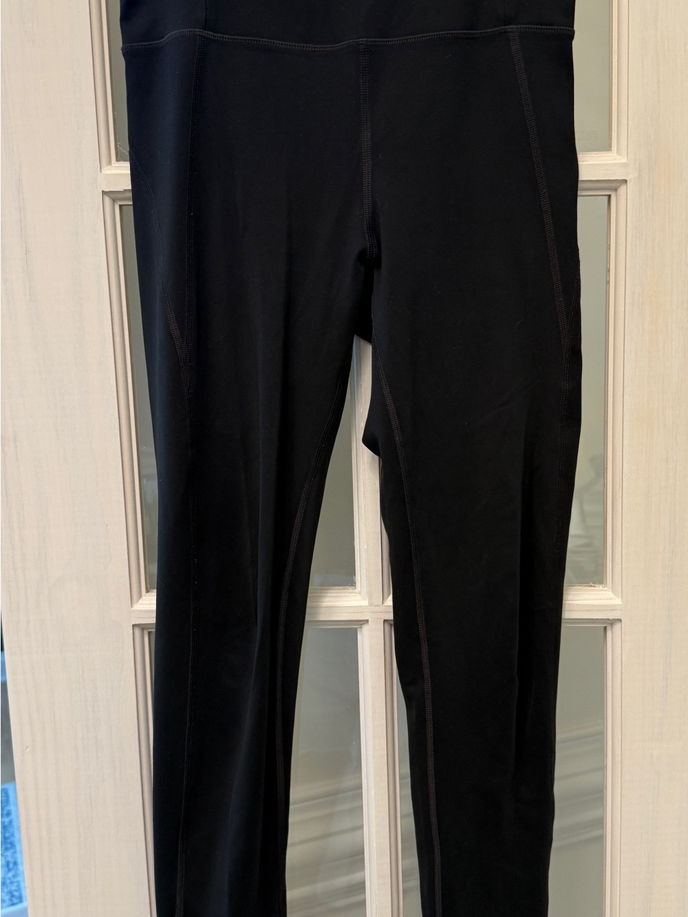 Black High-Waist Athletic Leggings Girlfriend collective medium